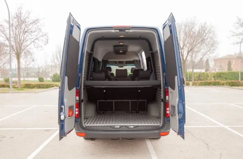 Logísitica EL Quesar. Transporte de espectáculos musicales